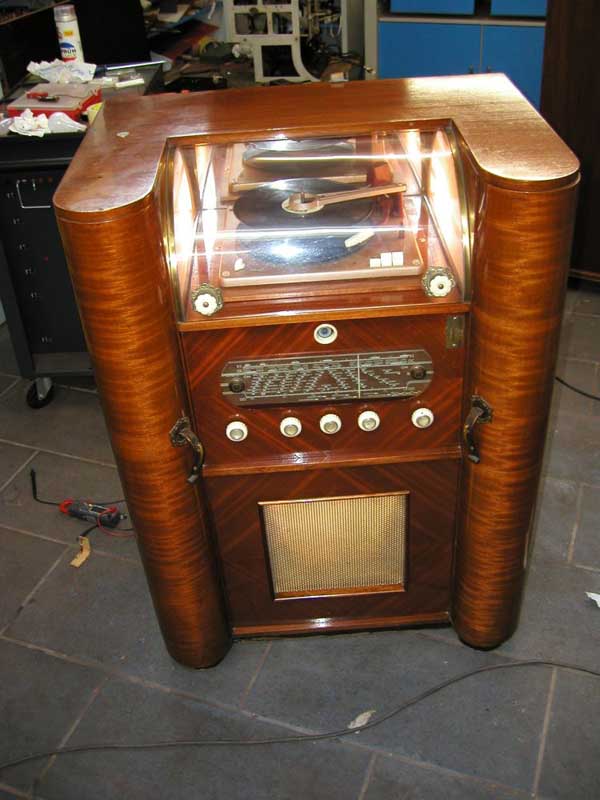 Valcke Vanaasch Heule Jukebox Musikbox